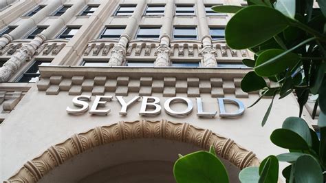 seybold building miami jewelers.